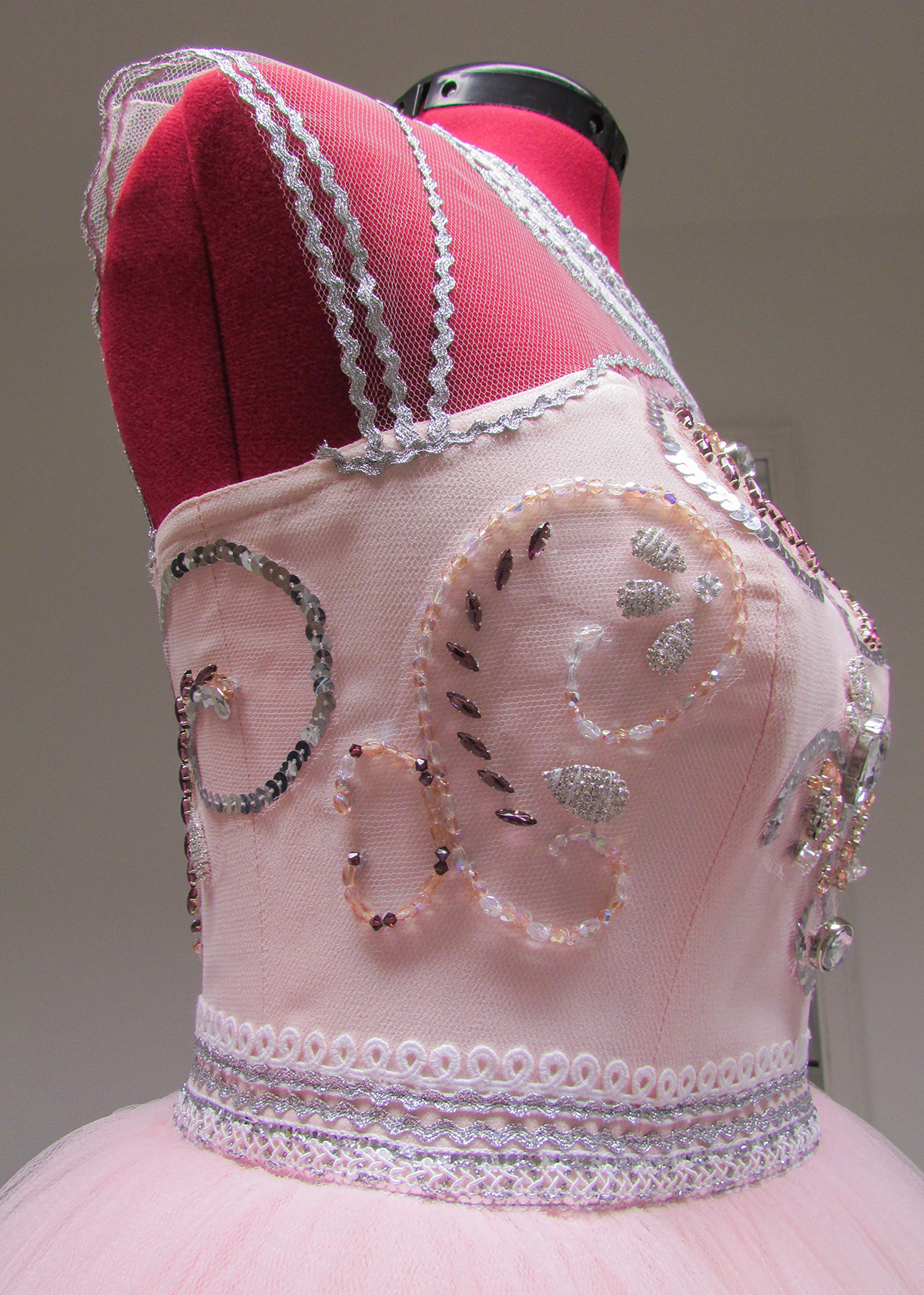 Spitzenoberteil massanfertigung schneiderei egger